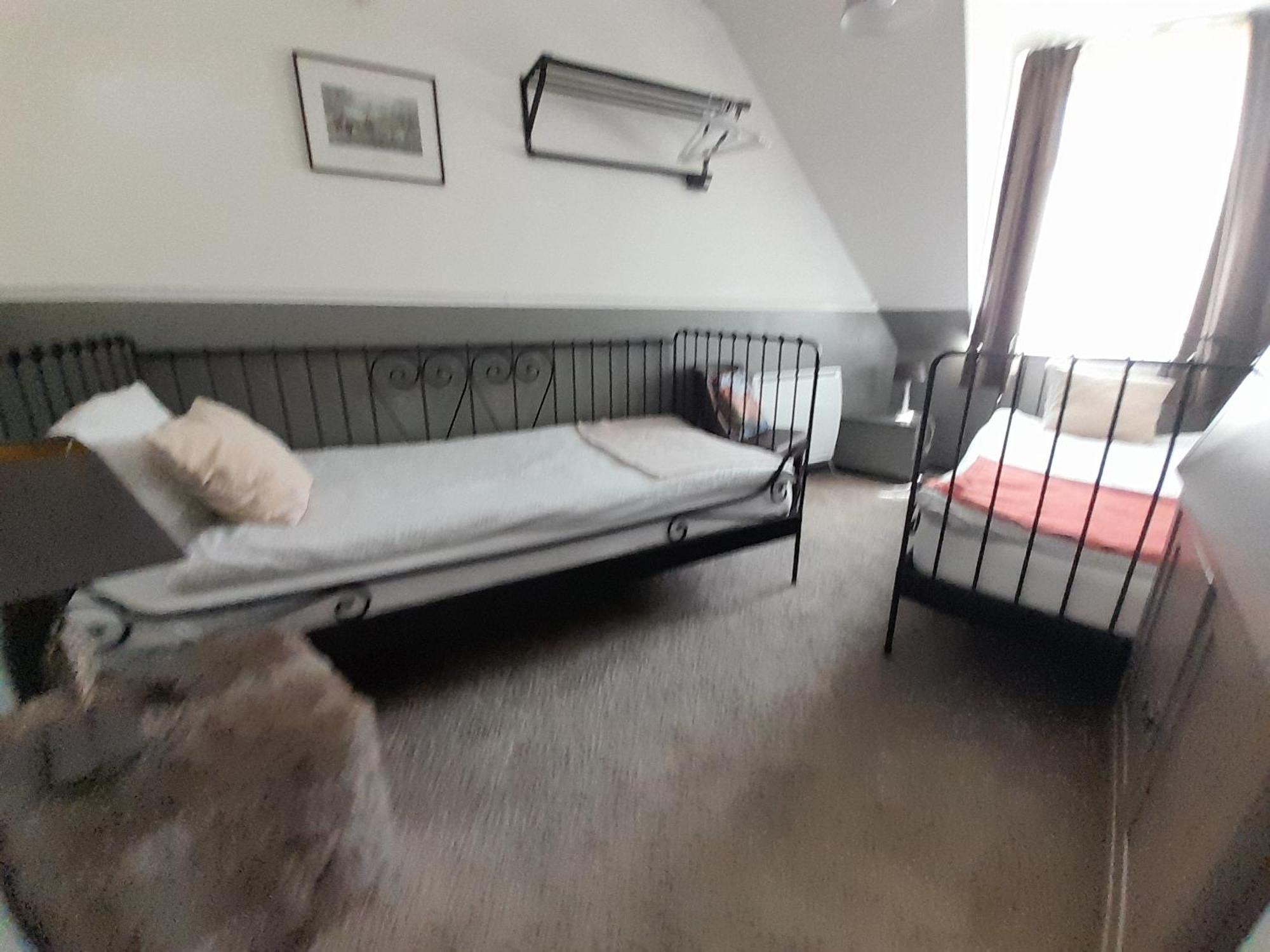 Bed and Breakfast Juliette'S Ипр Экстерьер фото