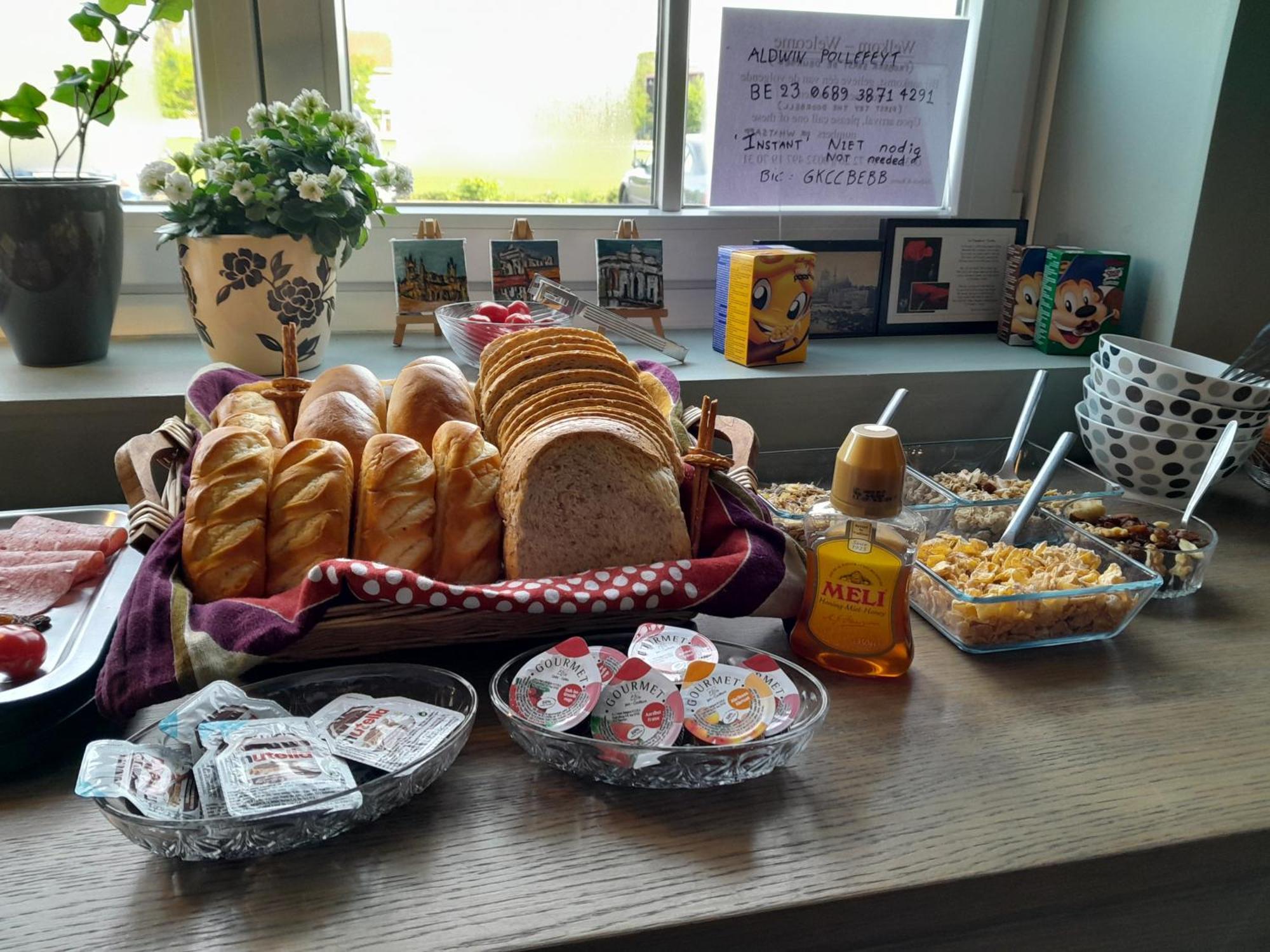 Bed and Breakfast Juliette'S Ипр Экстерьер фото